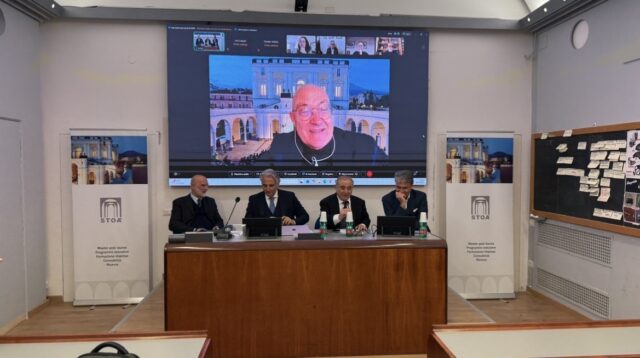 Stoà, grandi manager di successo tornano dopo 35 anni dove si sono formati