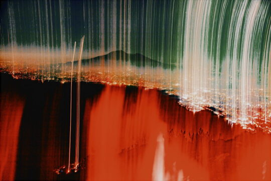 CTE INFINITI MONDI ANNUNCIA LA  PROROGA FINO AL 5 APRILE DI  “NAPOLI EXPLOSION RAP”: LA FOTOGRAFIA DI MARIO AMURA