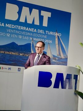 CONFESERCENTI: CONVEGNO ALLA BMT “CAMPANIA: BARICENTRO DEL TURISMO, BENESSERE, SPORT E SALUTE”. Vincenzo Schiavo: “Napoli e la Campania da record ma ai turisti ora dobbiamo offrire di più”
