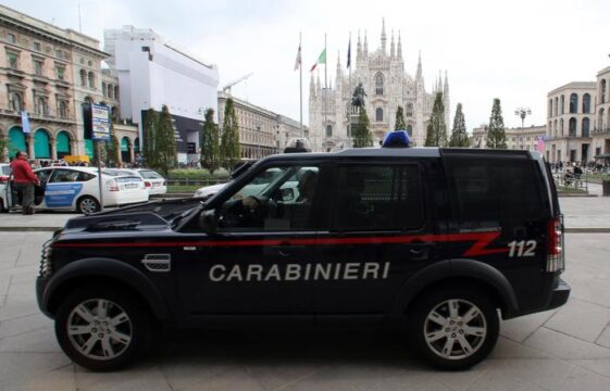 Turiste olandesi violentate in centro a Milano: è caccia all’aggressore