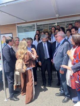 Prevenzione in piazza, il Pascale intercetta 25 casi sospetti in due giorni
