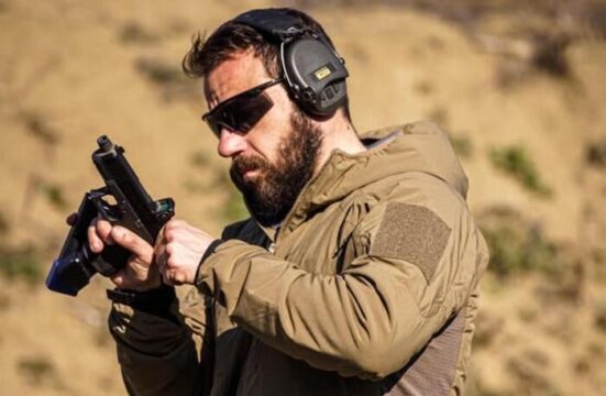 Ucciso in Ucraina Alex Pineschi, contractor ed ex alpino italiano: combatteva per Kiev da alcuni mesi