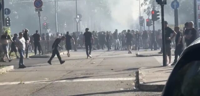 Derby Torino-Juventus nel caos: ultras in rivolta, tifoso ferito gravemente e stadio sotto tensione