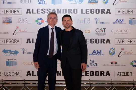 Grande successo e parata di Vip per Alessandro Legora  e la sua collezione primavera-estate ‘27 Amazzonica