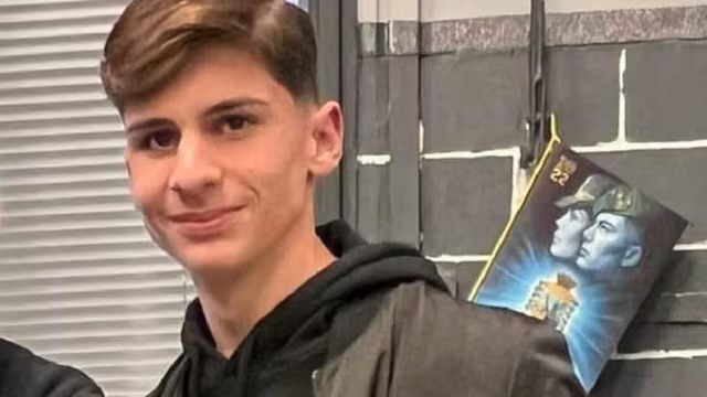 Omicidio Fabio Ascione, arrestato il cugino della vittima: “Aveva la pistola nel giubbotto”