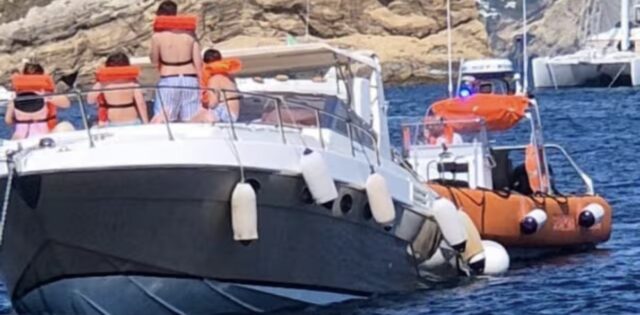 Barca imbarca acqua e rischia di affondare: famiglia con tre bambini salvata dalla Guardia Costiera
