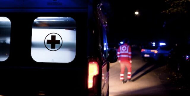 Travolto e ucciso mentre torna a casa dopo una festa: aveva solo 17 anni