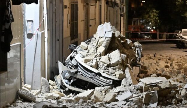 Campi Flegrei: tanti in strada tra le scosse, la notte più lunga dei cittadini di Pozzuoli