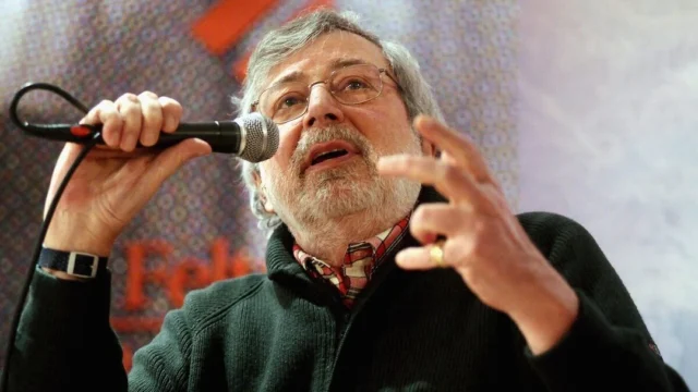 Ultim’ora, addio a Francesco Guccini: la musica piange uno dei più grandi cantautori italiani