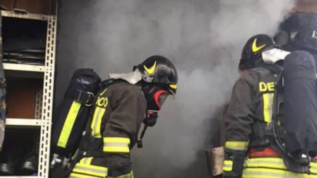 Bombola del gas fa esplodere un B&B: intera famiglia di turisti ricoverata in condizioni critiche