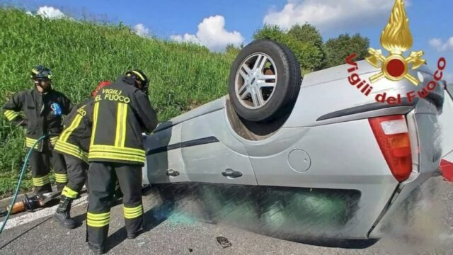 Tragico incidente in tangenziale: perde il controllo dell’auto e muore a 40 anni
