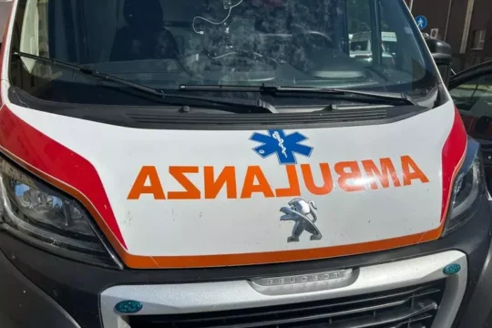 Donna muore nello scontro con l’auto dell’ex, l’uomo accusato di femminicidio