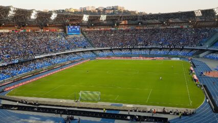 Lo stadio Diego Armando Maradona di Napoli durante una partita di Serie A
